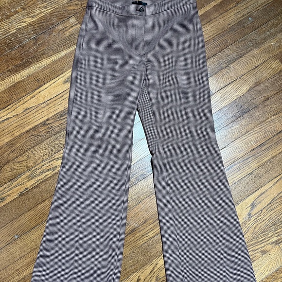 Ann Taylor Brown Houndstooth pants - Picture 2 of 7
